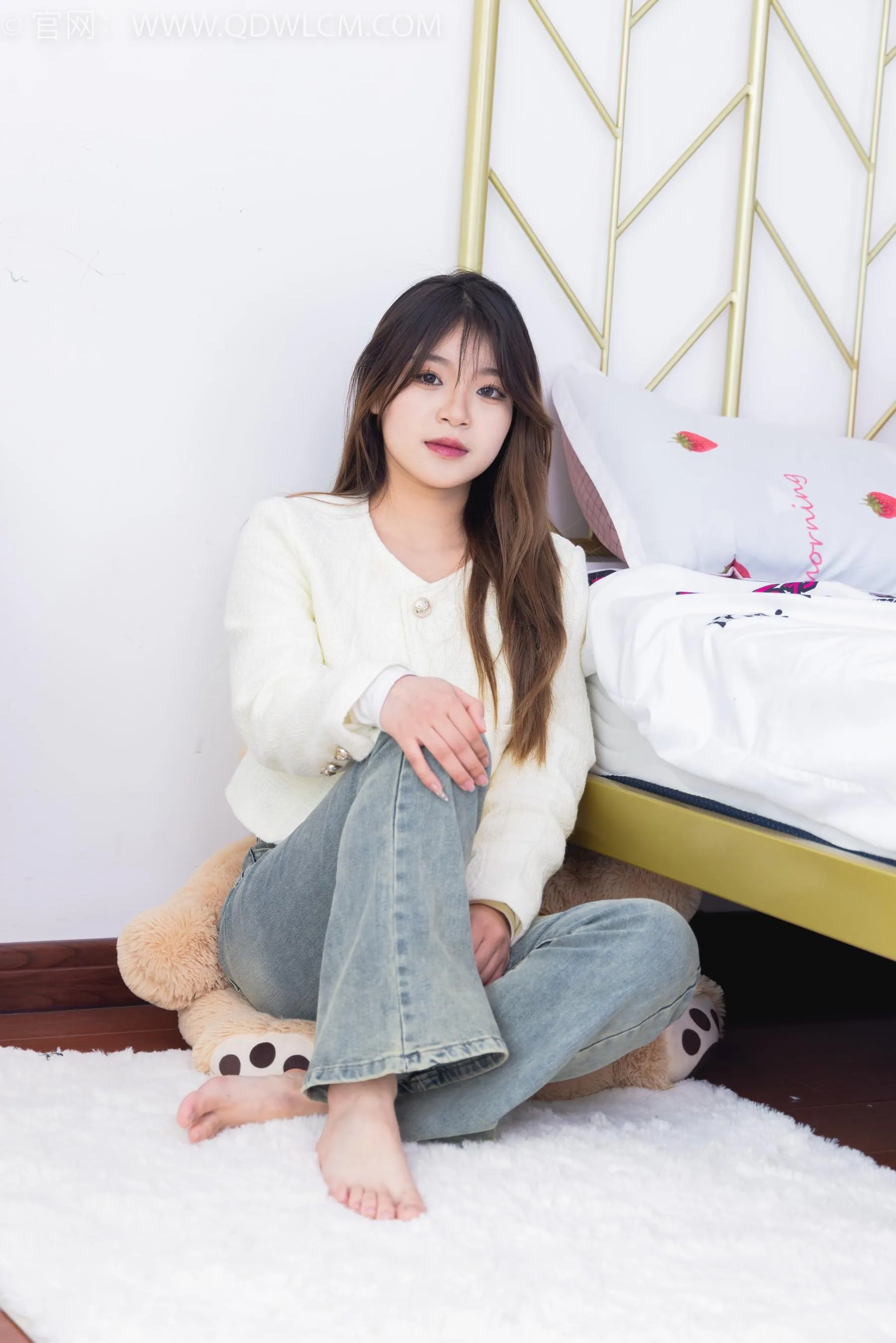 物恋传媒 NO.1556 闪闪-闪闪发光 [151P]插图6